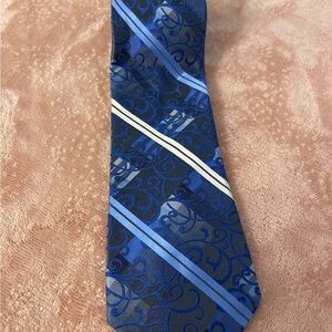 Arrow Blue and Black Patterned Tie